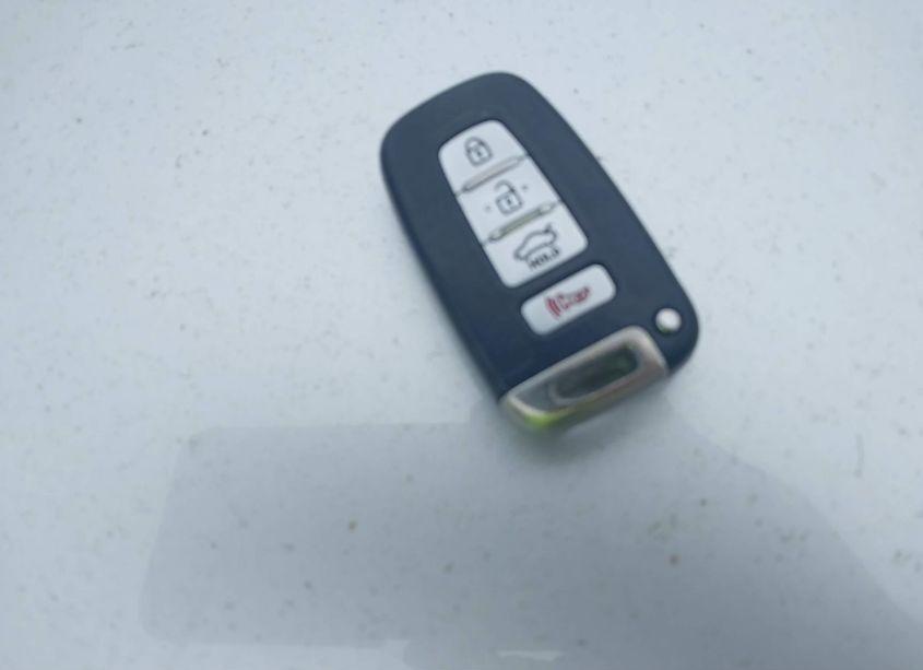 Photo 11 of 2012 Kia Optima EX (VIN 5XXGN4A75CG051774)