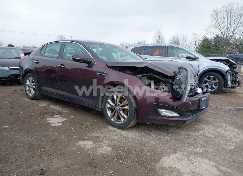 2013 Kia Optima EX (VIN 5XXGN4A75DG112686) main photo