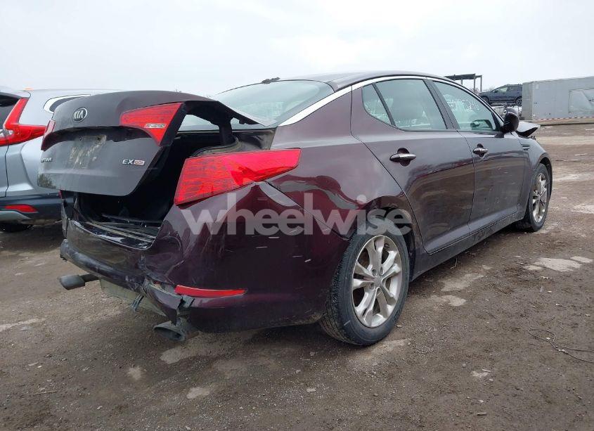 Photo 4 of 2013 Kia Optima EX (VIN 5XXGN4A75DG112686)