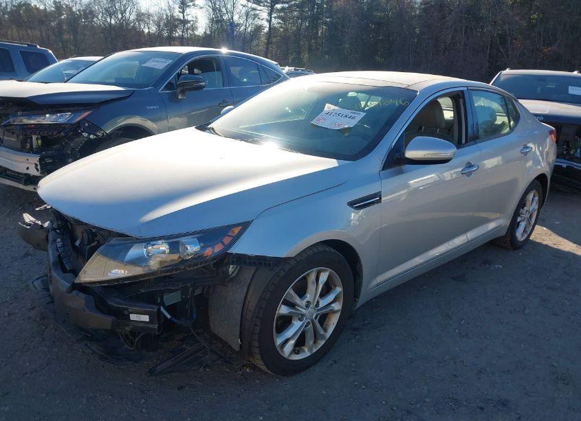 Photo 2 of 2013 Kia Optima EX (VIN 5XXGN4A75DG136535)