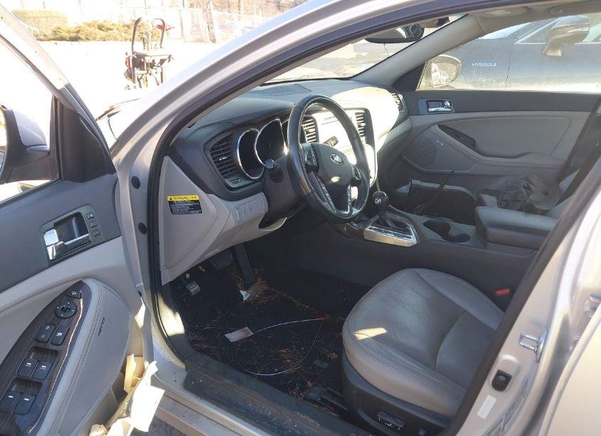 Photo 5 of 2013 Kia Optima EX (VIN 5XXGN4A75DG136535)