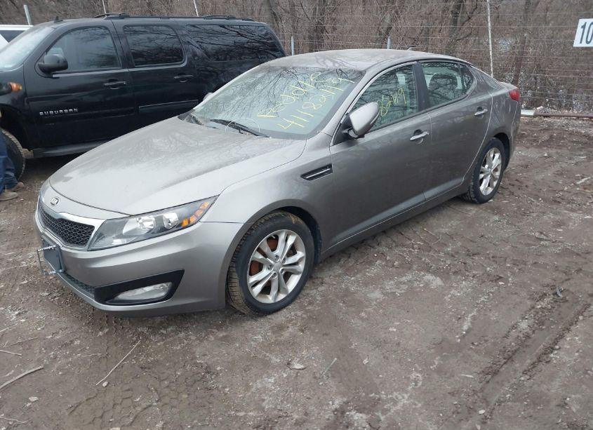 Photo 2 of 2013 Kia Optima EX (VIN 5XXGN4A75DG155974)