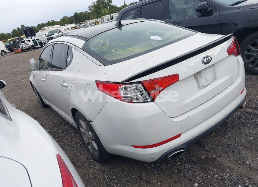 Photo 3 of 2013 Kia Optima EX (VIN 5XXGN4A75DG160172)