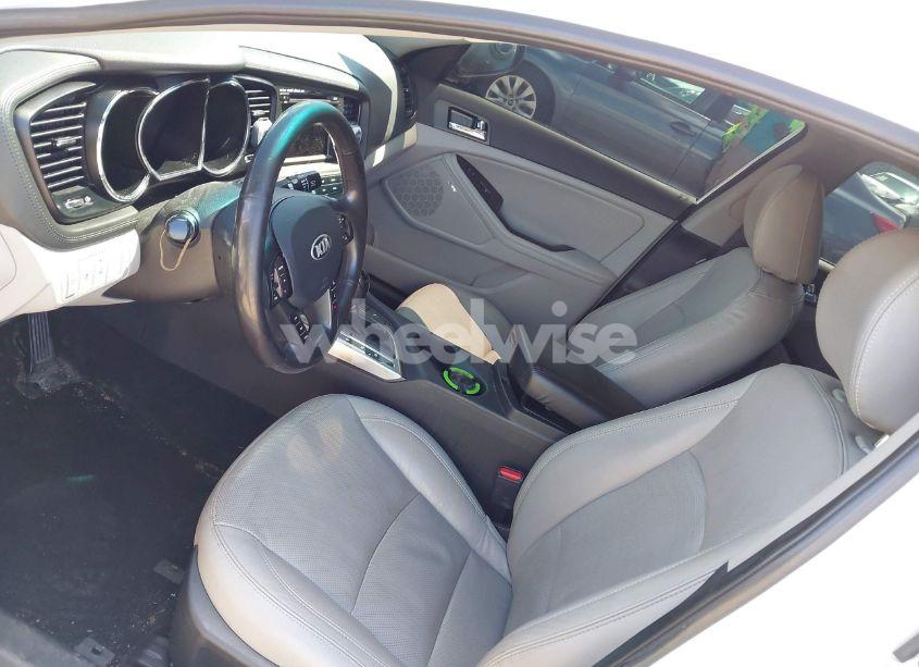 Photo 13 of 2013 Kia Optima EX (VIN 5XXGN4A75DG240118)