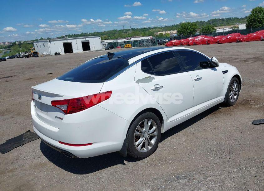 Photo 4 of 2013 Kia Optima EX (VIN 5XXGN4A75DG240118)