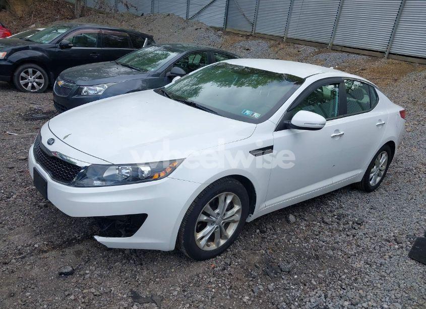 Photo 2 of 2013 Kia Optima EX (VIN 5XXGN4A75DG256318)