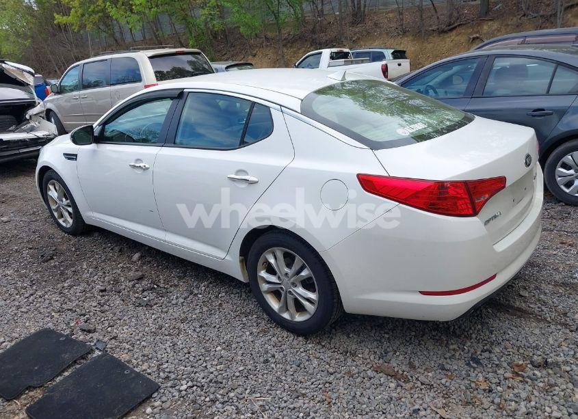Photo 3 of 2013 Kia Optima EX (VIN 5XXGN4A75DG256318)