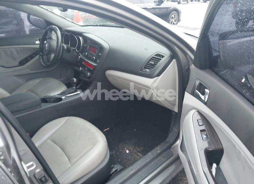 Photo 5 of 2014 Kia Optima EX (VIN 5XXGN4A75EG290132)