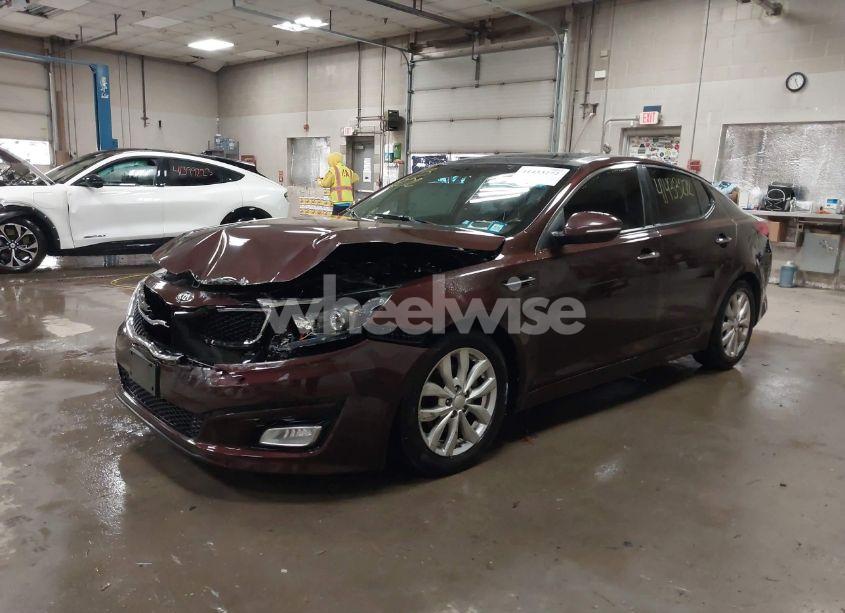 Photo 2 of 2014 Kia Optima EX (VIN 5XXGN4A75EG325025)