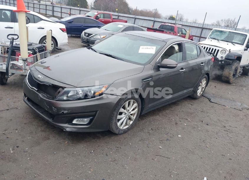 Photo 2 of 2014 Kia Optima EX (VIN 5XXGN4A75EG334677)