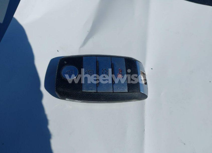 Photo 11 of 2015 Kia Optima EX (VIN 5XXGN4A75FG357829)