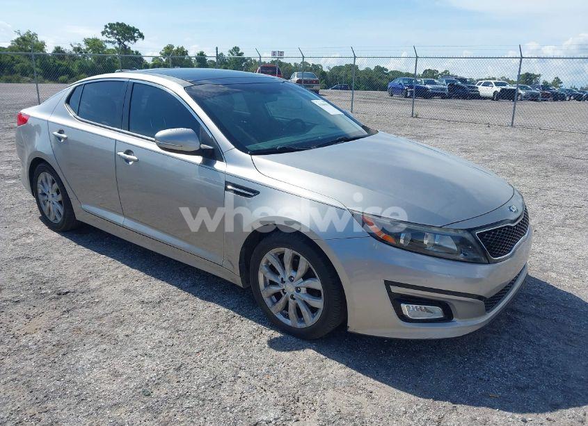 2015 Kia Optima EX (VIN 5XXGN4A75FG360293) main photo