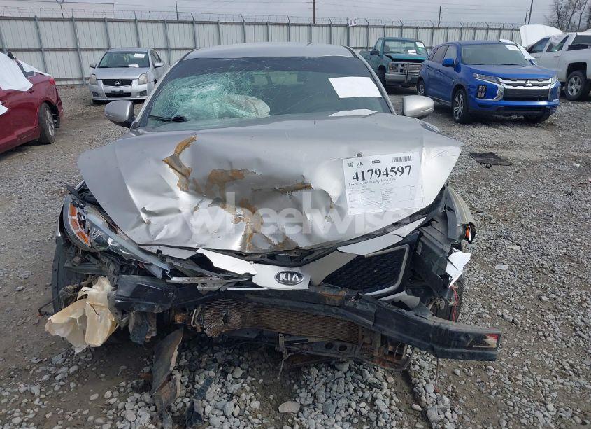 Photo 13 of 2015 Kia Optima EX (VIN 5XXGN4A75FG405216)