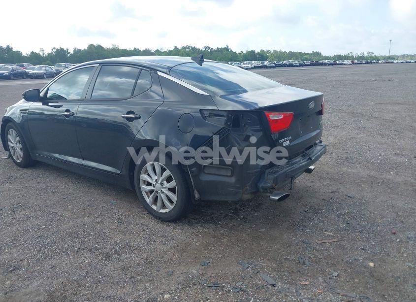 Photo 3 of 2015 Kia Optima EX (VIN 5XXGN4A75FG407709)