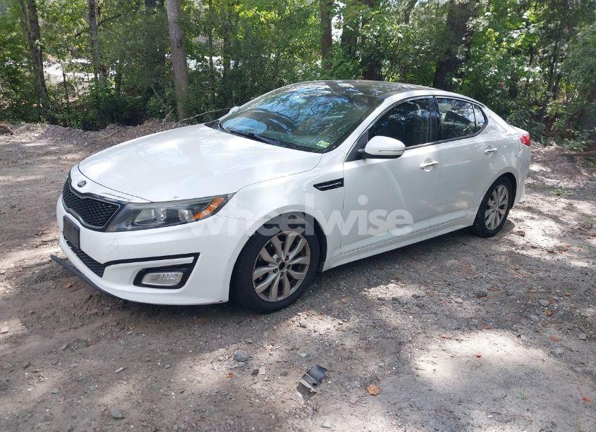 Photo 2 of 2015 Kia Optima EX (VIN 5XXGN4A75FG416779)