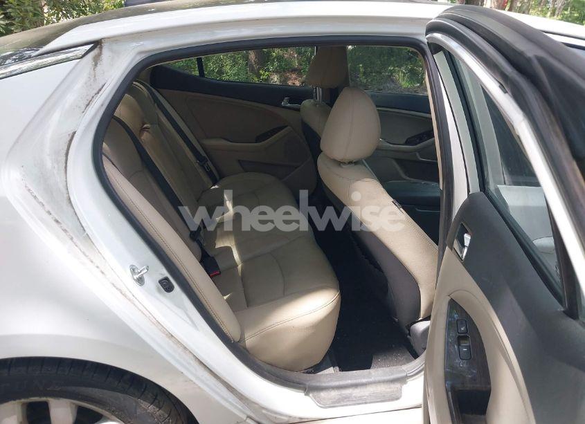 Photo 8 of 2015 Kia Optima EX (VIN 5XXGN4A75FG416779)