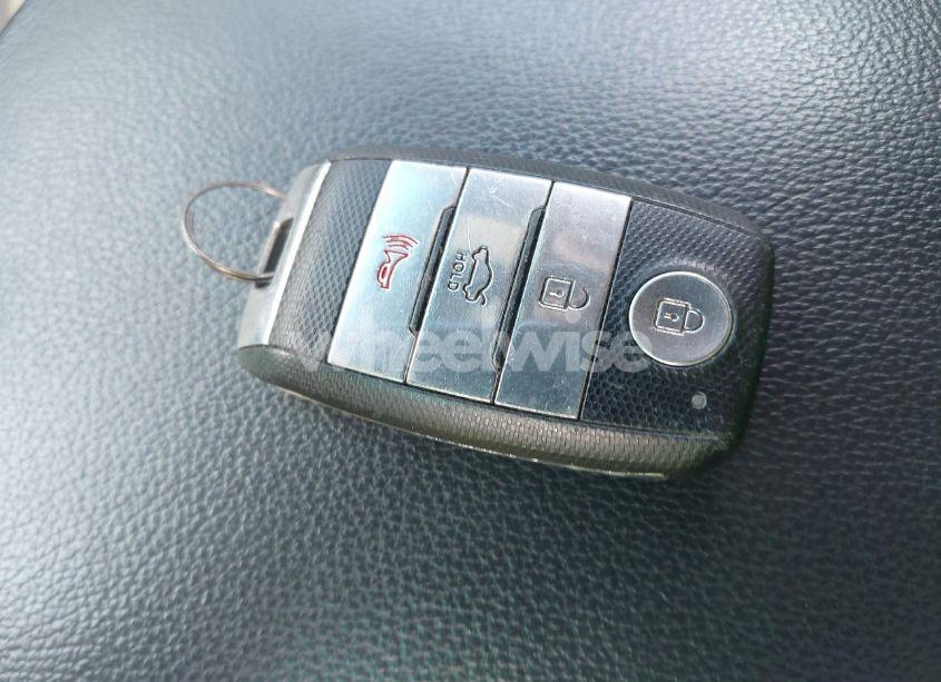 Photo 11 of 2015 Kia Optima EX (VIN 5XXGN4A75FG416782)