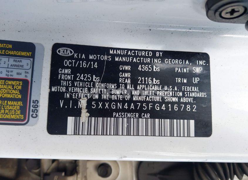 Photo 9 of 2015 Kia Optima EX (VIN 5XXGN4A75FG416782)