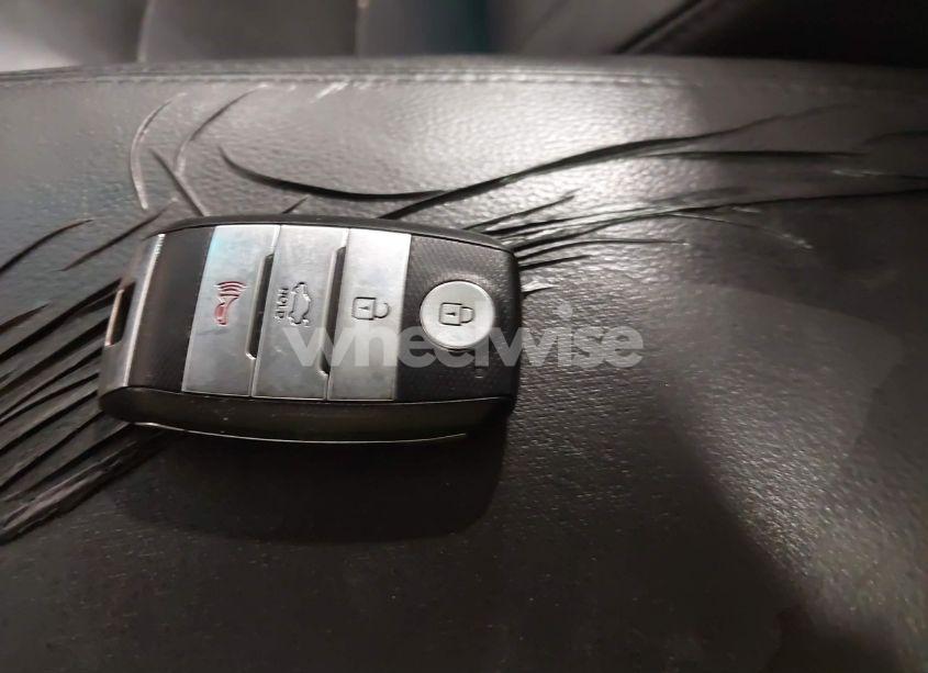 Photo 11 of 2015 Kia Optima EX (VIN 5XXGN4A75FG490512)