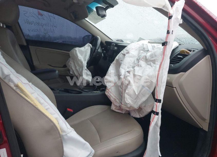 Photo 5 of 2015 Kia Optima EX (VIN 5XXGN4A75FG517689)