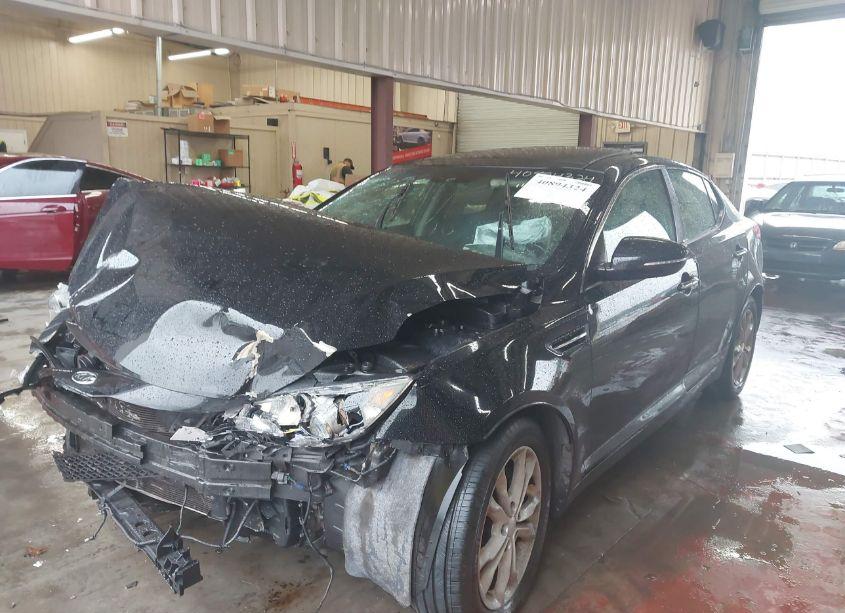 Photo 2 of 2012 Kia Optima EX (VIN 5XXGN4A76CG034367)