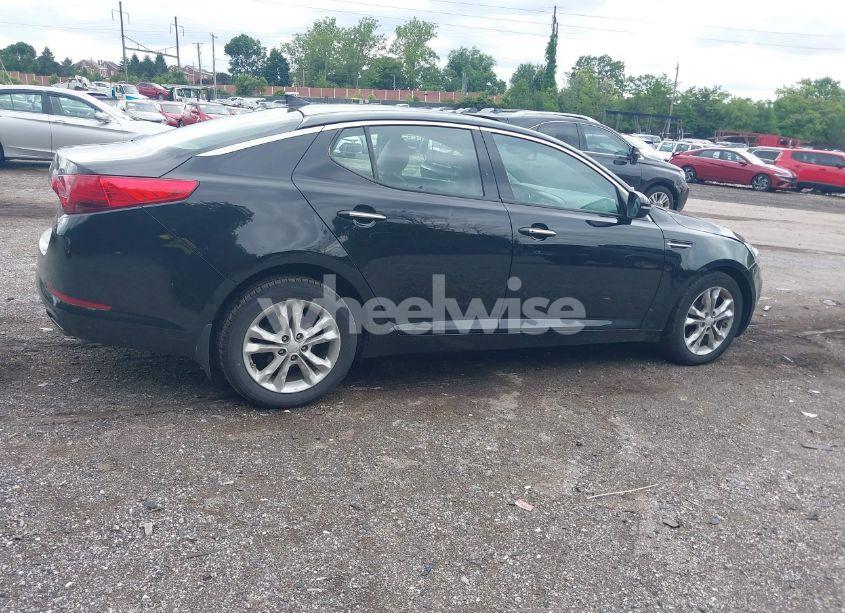 Photo 4 of 2012 Kia Optima EX (VIN 5XXGN4A76CG051931)