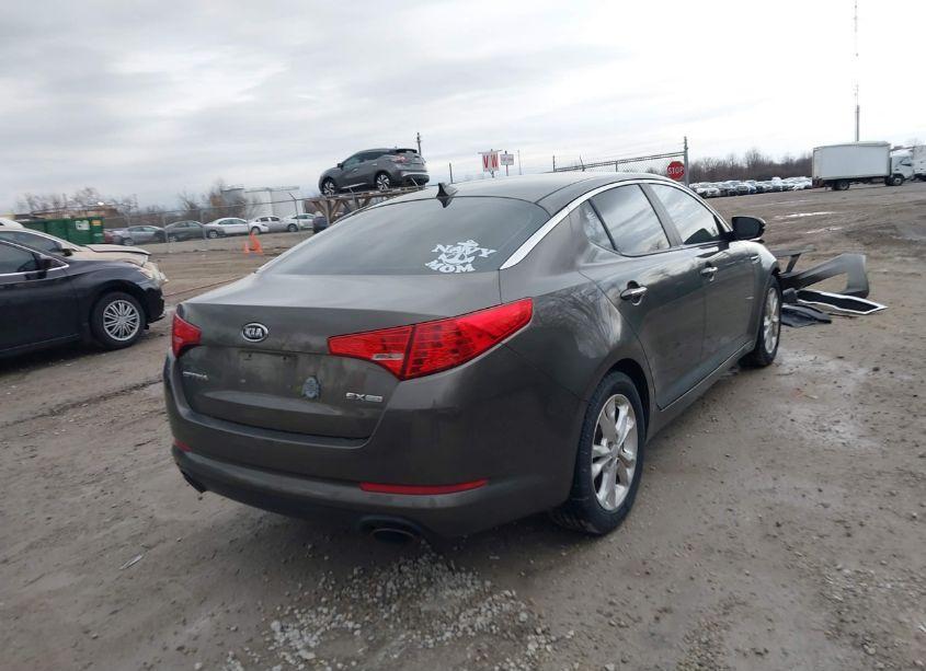 Photo 4 of 2012 Kia Optima EX (VIN 5XXGN4A76CG057440)