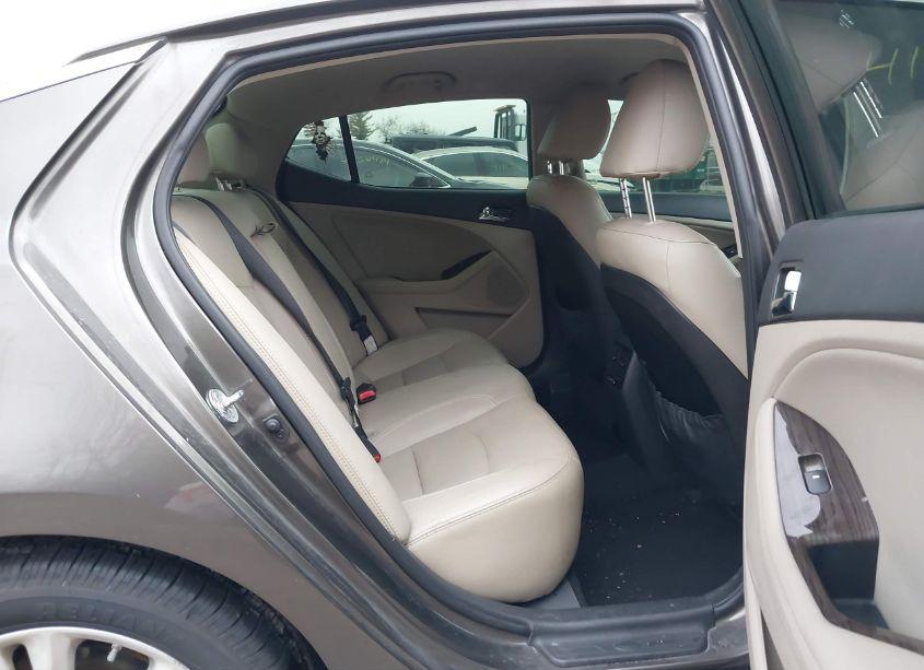 Photo 8 of 2012 Kia Optima EX (VIN 5XXGN4A76CG057440)