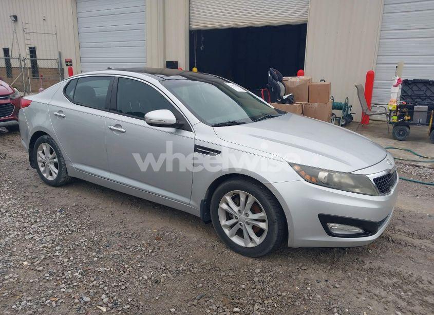 2012 Kia Optima EX (VIN 5XXGN4A76CG067823) main photo