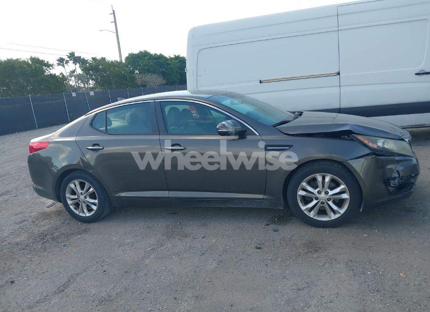 Photo 13 of 2012 Kia Optima EX (VIN 5XXGN4A76CG069877)