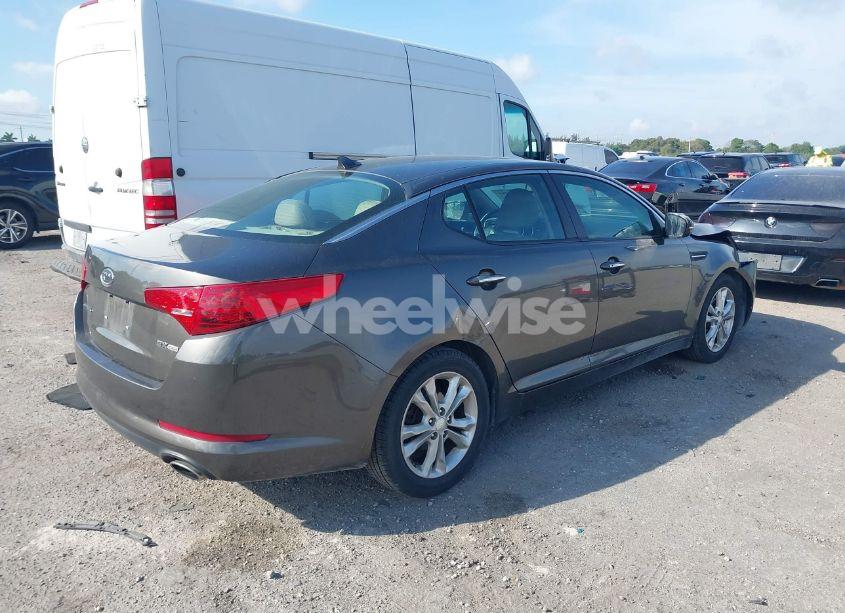 Photo 4 of 2012 Kia Optima EX (VIN 5XXGN4A76CG069877)