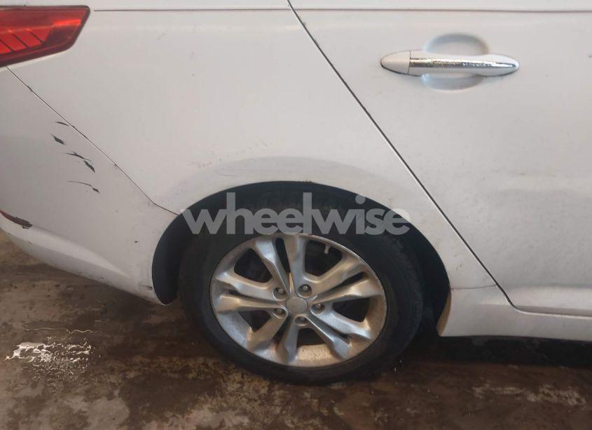 Photo 6 of 2012 Kia Optima EX (VIN 5XXGN4A76CG070303)