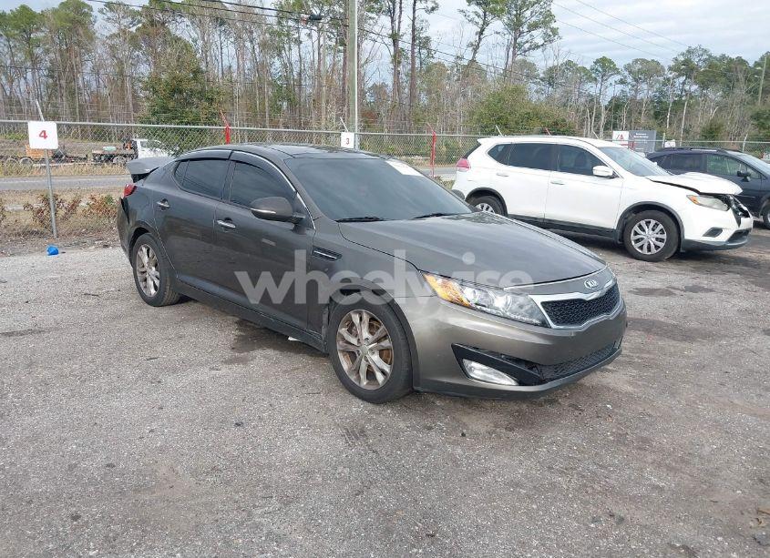 2012 Kia Optima EX (VIN 5XXGN4A76CG075260) main photo