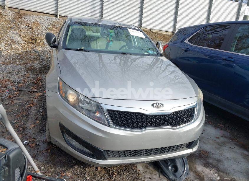 Photo 12 of 2013 Kia Optima EX (VIN 5XXGN4A76DG117797)