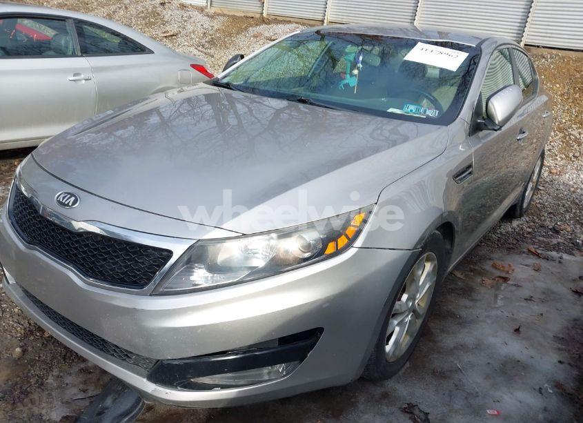 Photo 13 of 2013 Kia Optima EX (VIN 5XXGN4A76DG117797)