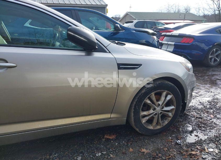 Photo 17 of 2013 Kia Optima EX (VIN 5XXGN4A76DG117797)