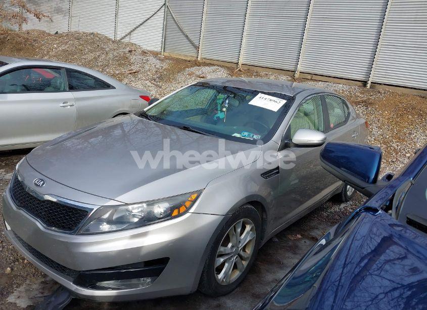Photo 2 of 2013 Kia Optima EX (VIN 5XXGN4A76DG117797)