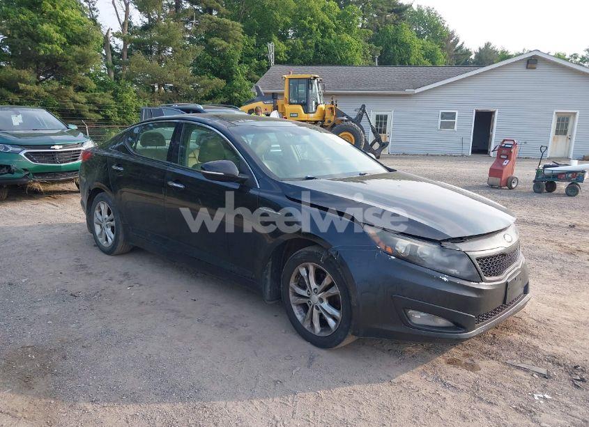 2013 Kia Optima EX (VIN 5XXGN4A76DG134793) main photo