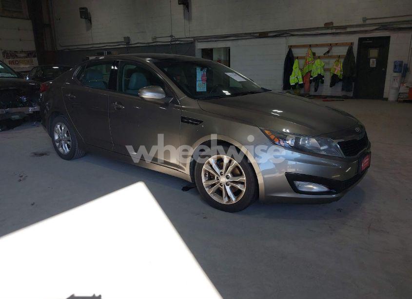 2013 Kia Optima EX (VIN 5XXGN4A76DG181368) main photo