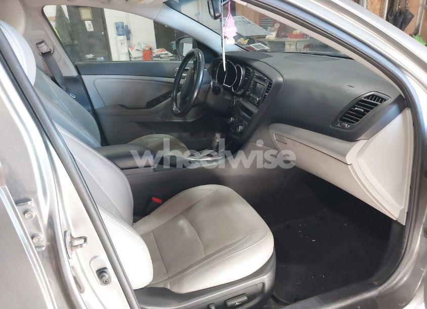 Photo 5 of 2013 Kia Optima EX (VIN 5XXGN4A76DG181368)