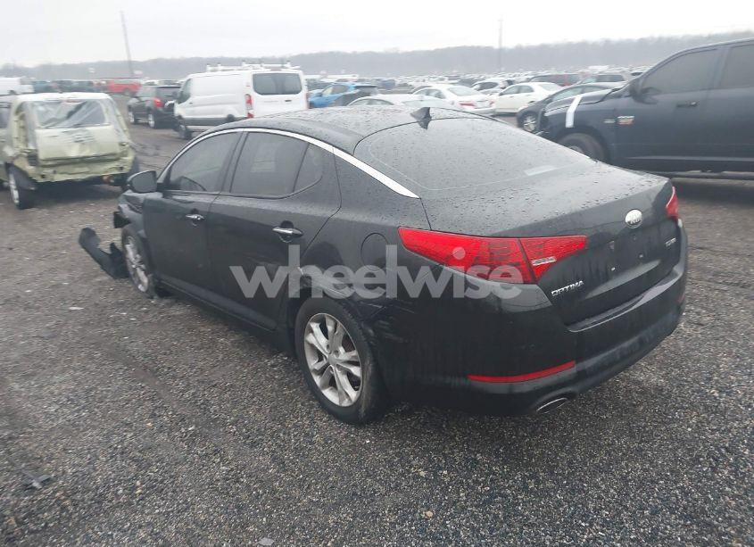 Photo 3 of 2013 Kia Optima EX (VIN 5XXGN4A76DG224588)