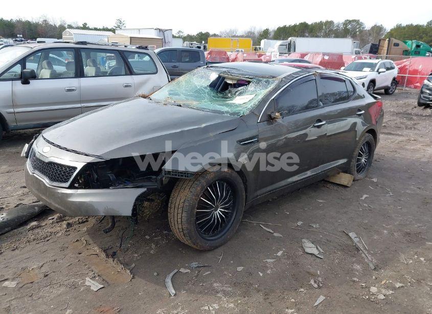 Photo 2 of 2013 Kia Optima EX (VIN 5XXGN4A76DG246218)