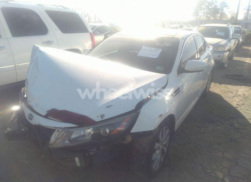 Photo 2 of 2014 Kia Optima EX (VIN 5XXGN4A76EG294156)