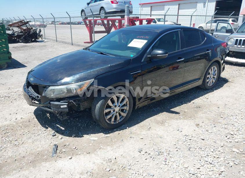 Photo 2 of 2015 Kia Optima EX (VIN 5XXGN4A76FG353935)