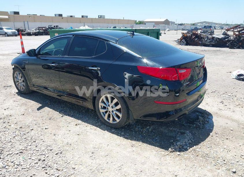 Photo 3 of 2015 Kia Optima EX (VIN 5XXGN4A76FG353935)