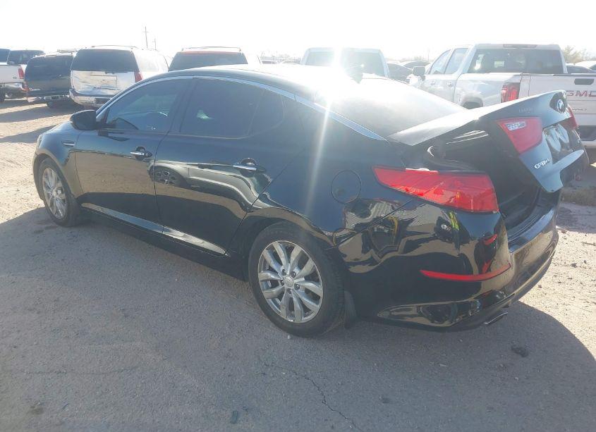 Photo 3 of 2015 Kia Optima EX (VIN 5XXGN4A76FG359542)