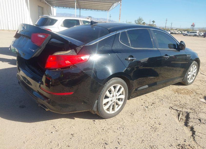Photo 4 of 2015 Kia Optima EX (VIN 5XXGN4A76FG359542)