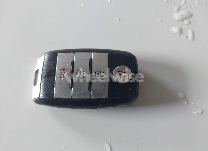 Photo 11 of 2015 Kia Optima EX (VIN 5XXGN4A76FG389558)