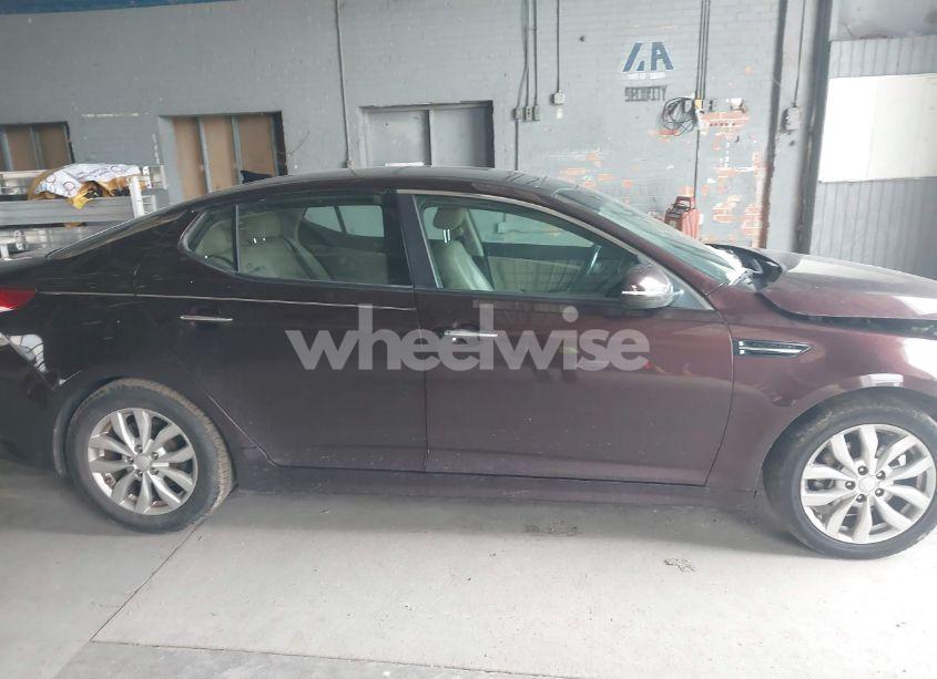 Photo 14 of 2015 Kia Optima EX (VIN 5XXGN4A76FG389558)