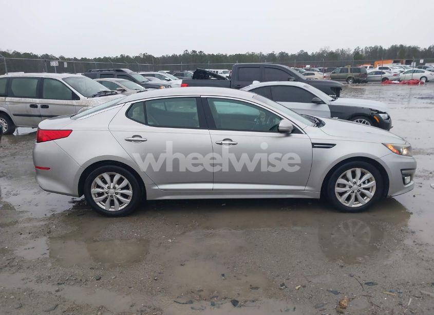 Photo 13 of 2015 Kia Optima EX (VIN 5XXGN4A76FG395828)